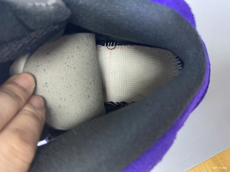 Grape” 136027-500 Jordan Air  5 “Alternate 0106